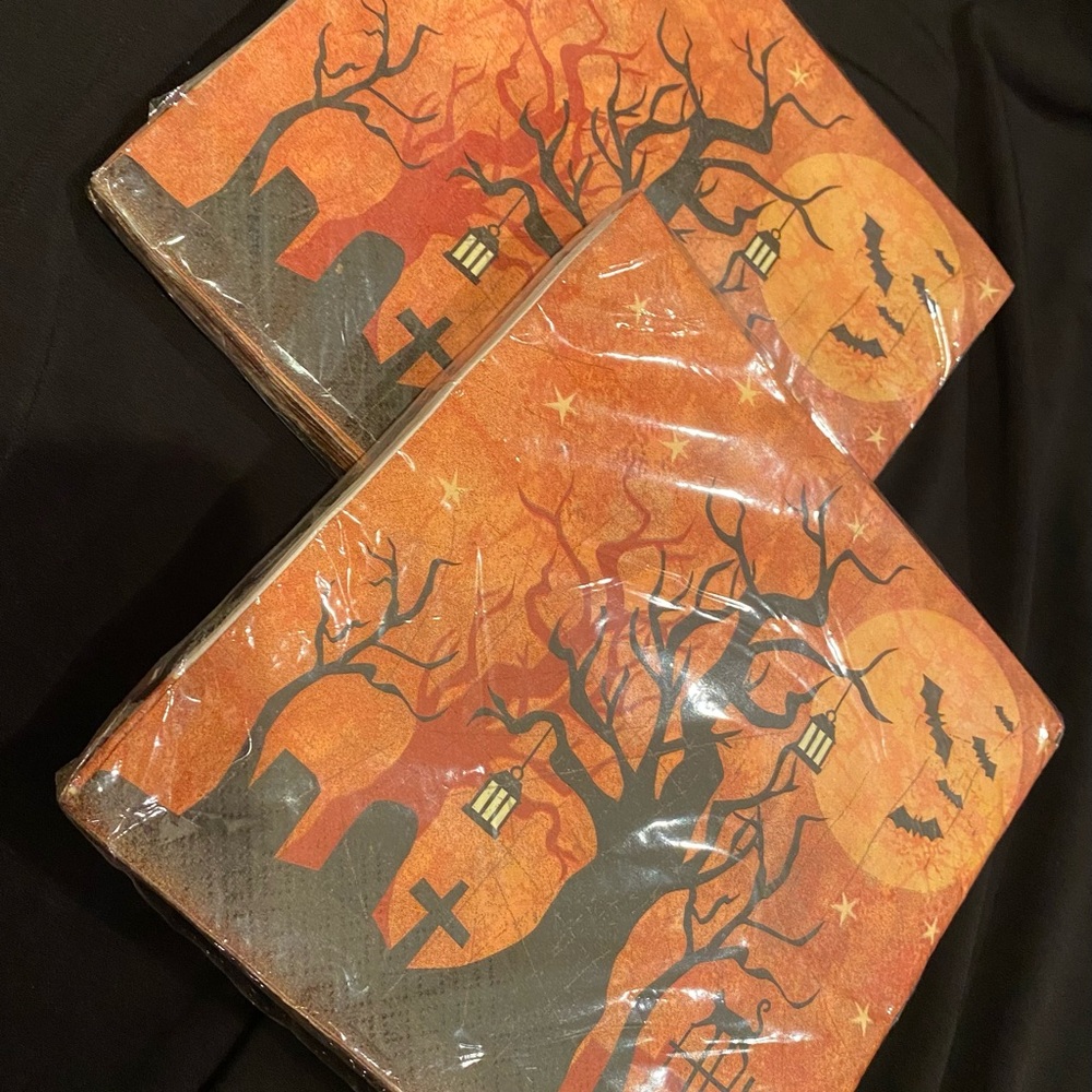 Halloween napkins decor